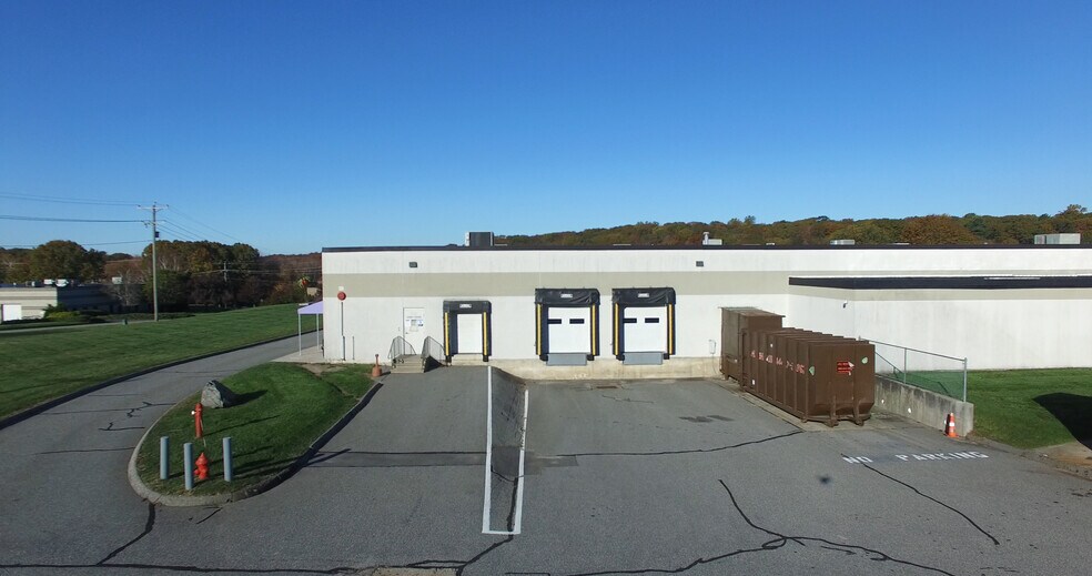 More Photos Of 141 Mill Rock Rd E, Old Saybrook Research And Development For Lease