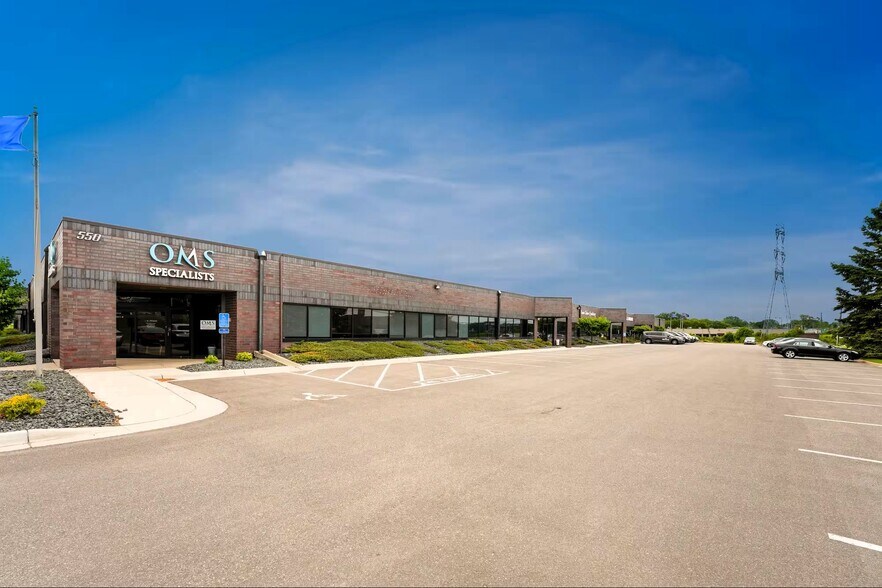 More Photos Of 550-600 County Road D W, New Brighton Light Distribution For Lease