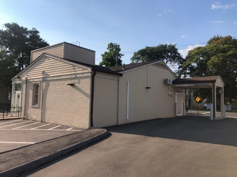 More Photos Of 1161 New Britain Ave, West Hartford Bank For Sale