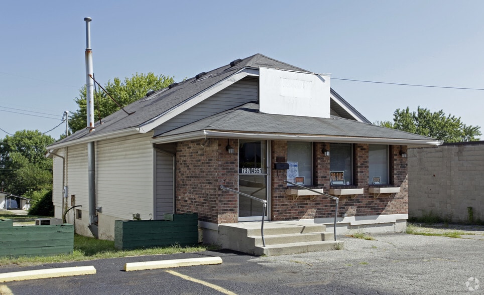 More Photos Of 1077 Millville Ave, Hamilton Freestanding For Sale