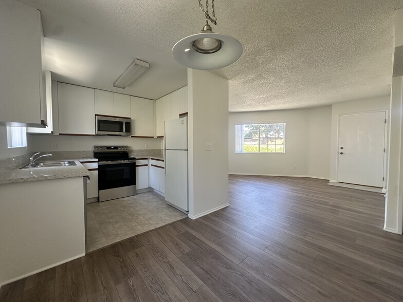 More Photos Of 3911 Verdugo Rd, Los Angeles Apartments For Sale
