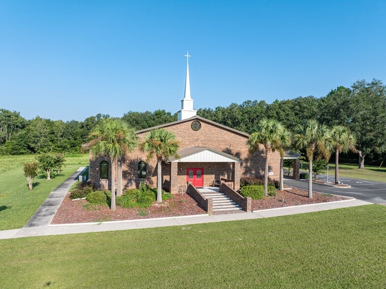 More Photos Of 5056 FL-47, Lake City Specialty For Sale