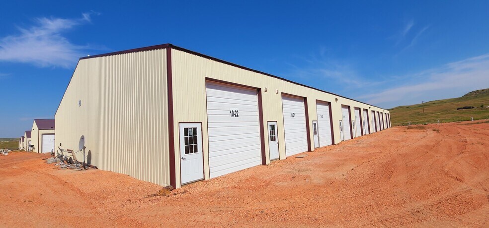 More Photos Of 2052 NW 125th Ave, Watford City Self Storage For Sale