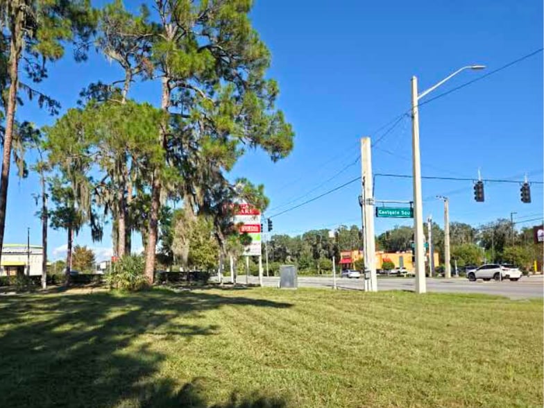 More Photos Of 162 US-17, East Palatka Land For Sale
