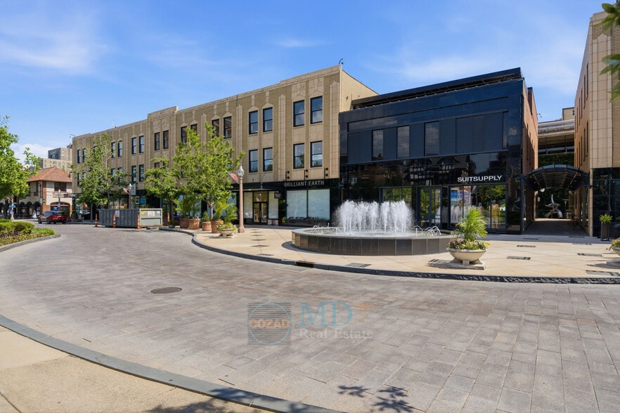 More Photos Of 26-56 Maryland Plz, Saint Louis Office For Lease