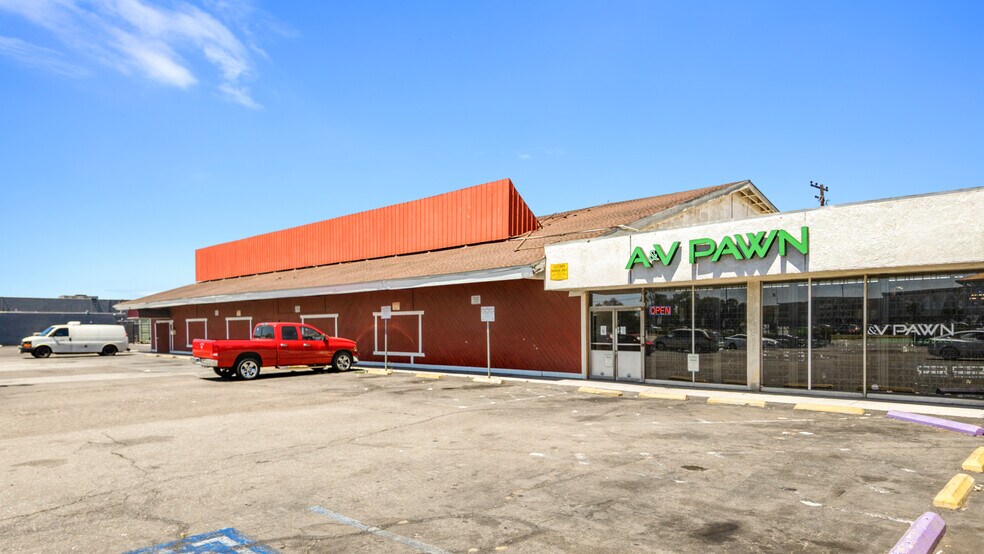 More Photos Of 3321-3337 E South St, Long Beach, Long Beach Storefront For Lease