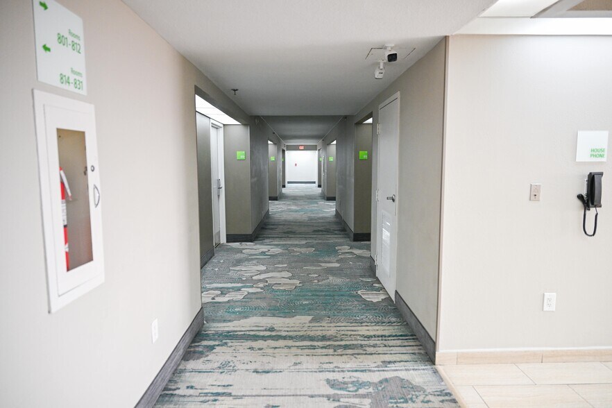 More Photos Of 7707 NW 103rd St, Hialeah Hotel For Sale