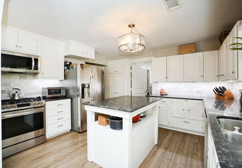 More Photos Of 7420 Jackson Rd, Montgomery Land For Sale