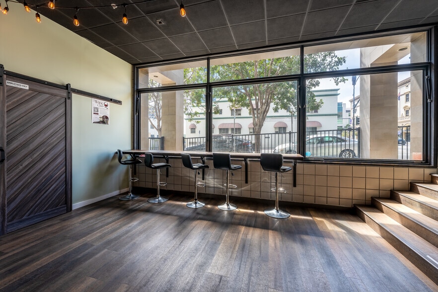 More Photos Of 1551 4th Ave, San Diego Apartments For Sale