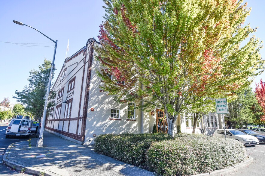 More Photos Of 219 Legion Way SW, Olympia Storefront Retail Office For Lease