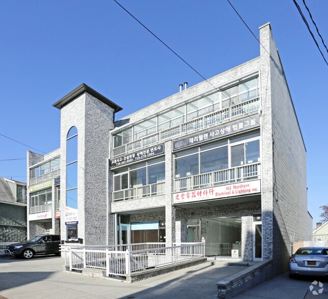 More Photos Of 4338-4342 162nd St, Flushing Storefront Retail Office For Sale