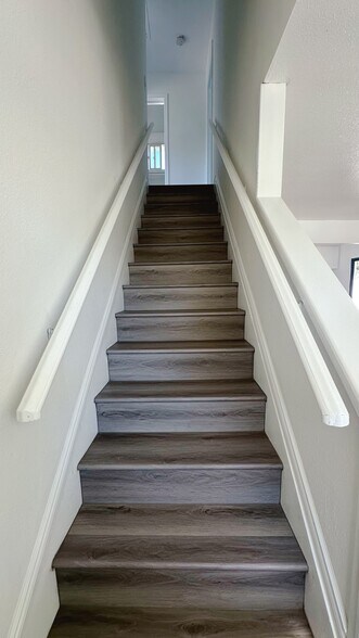 More Photos Of 3759 W 182nd St, Torrance Multifamily For Sale