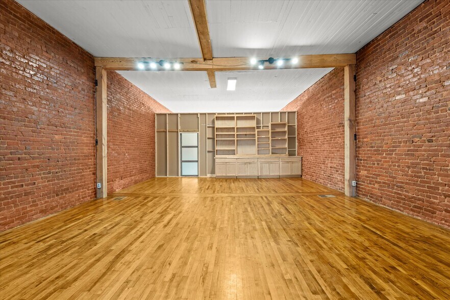 More Photos Of 114 W College St, Bowdon Storefront For Sale