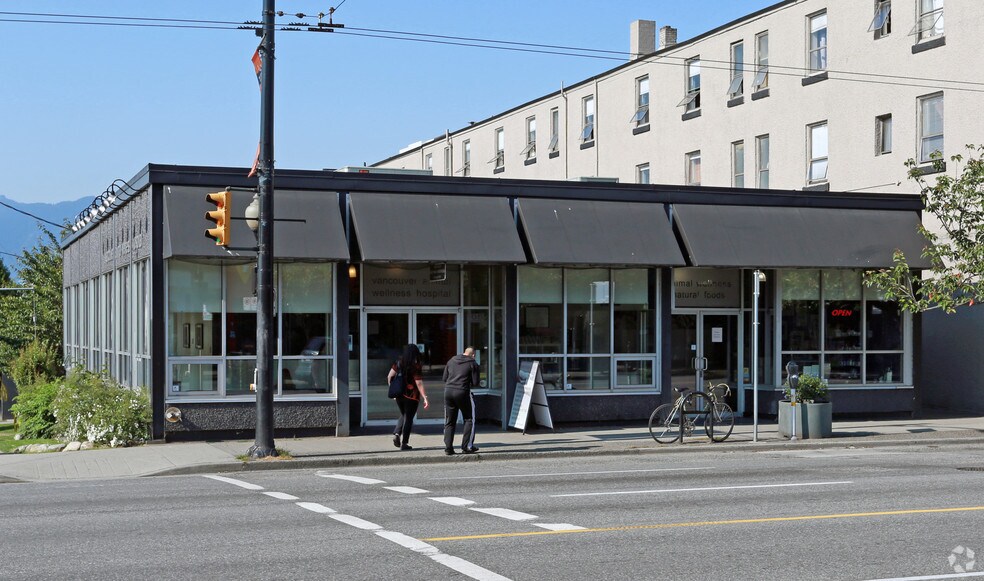 Primary Photo Of 105 E Broadway, Vancouver Storefront For Lease