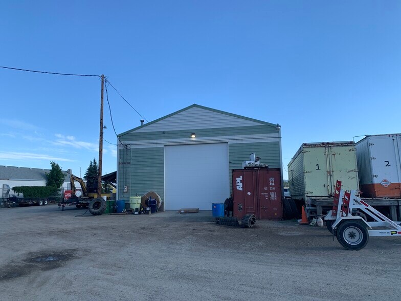 More Photos Of 13521 E Trent Ave, Spokane Light Distribution For Lease