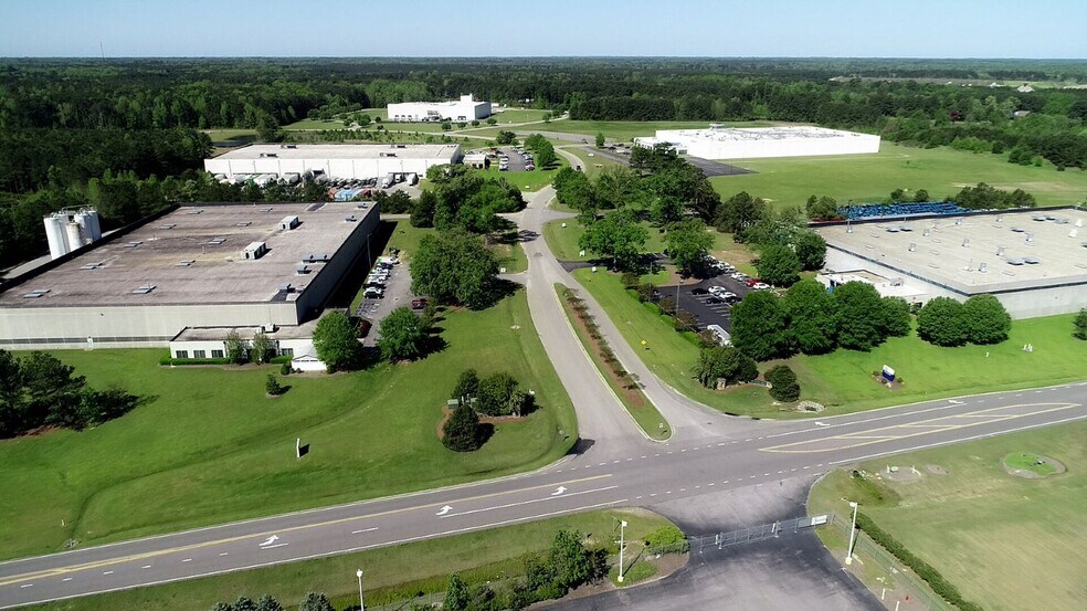 More Photos Of Corporation Pkwy, Battleboro Land For Sale