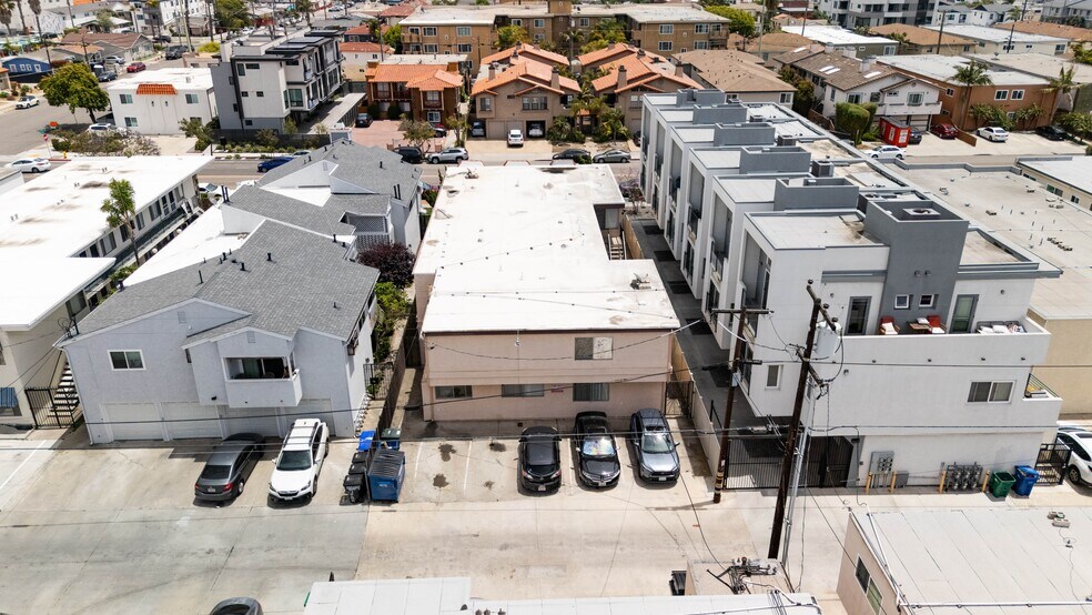 More Photos Of 4070 Utah St, San Diego Apartments For Sale