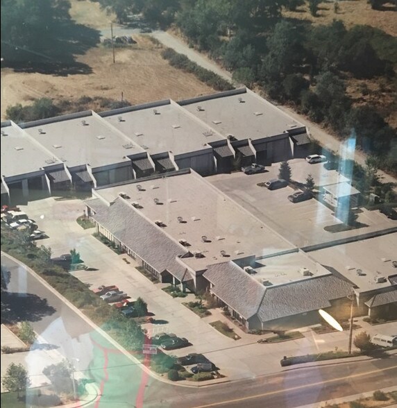 More Photos Of 11800-11844 Kemper Rd, Auburn Light Manufacturing For Lease