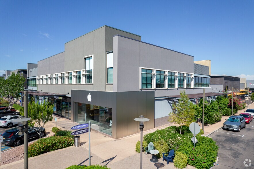 More Photos Of 2716-2810 S Market St, Gilbert Unknown For Lease