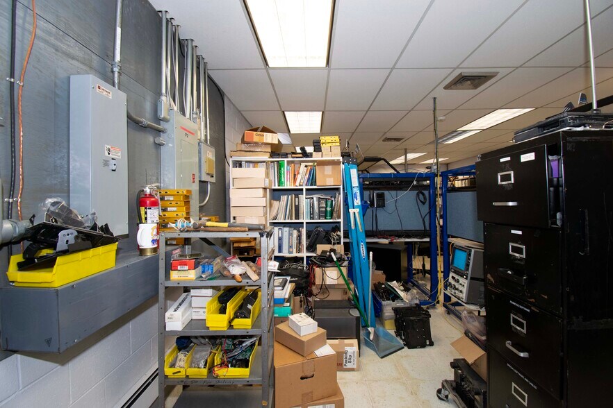 More Photos Of 940 Eddystone Ave, Eddystone Warehouse For Sale