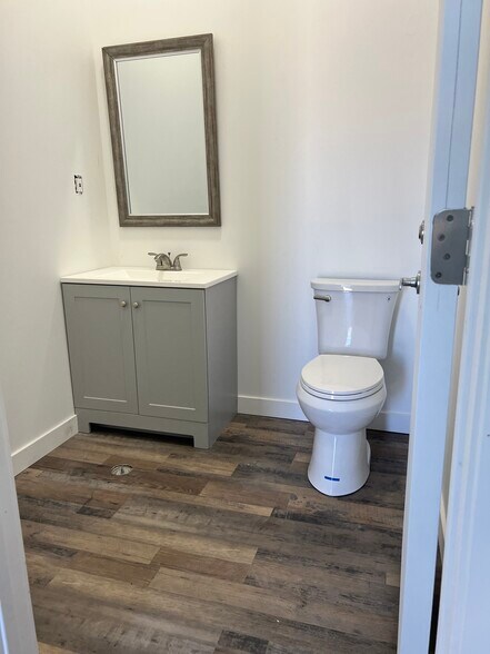 More Photos Of 4660-4696 Glencoe St, Denver Warehouse For Lease