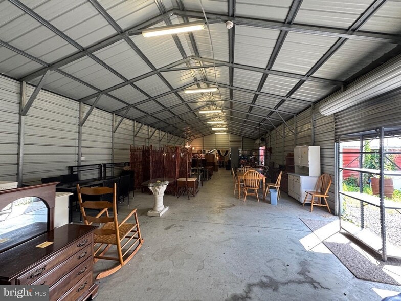 More Photos Of 8244 Cumberland rd, Springfield Freestanding For Sale