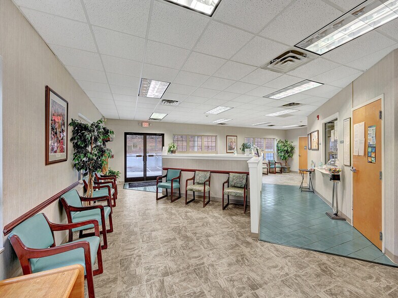 More Photos Of 124 Samaritans Ridge Rd, Elkin Medical For Sale