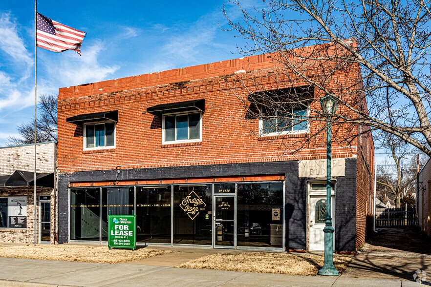 More Photos Of 5420 Johnson Dr, Mission Storefront Retail Office For Lease