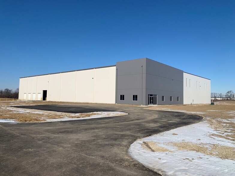 Primary Photo Of 3701 Brooks Dr, New Castle Warehouse For Sale