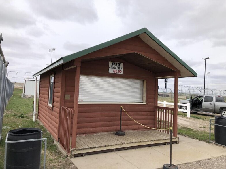 More Photos Of 1206 Road 4, Mc Cool Junction Racetrack For Sale