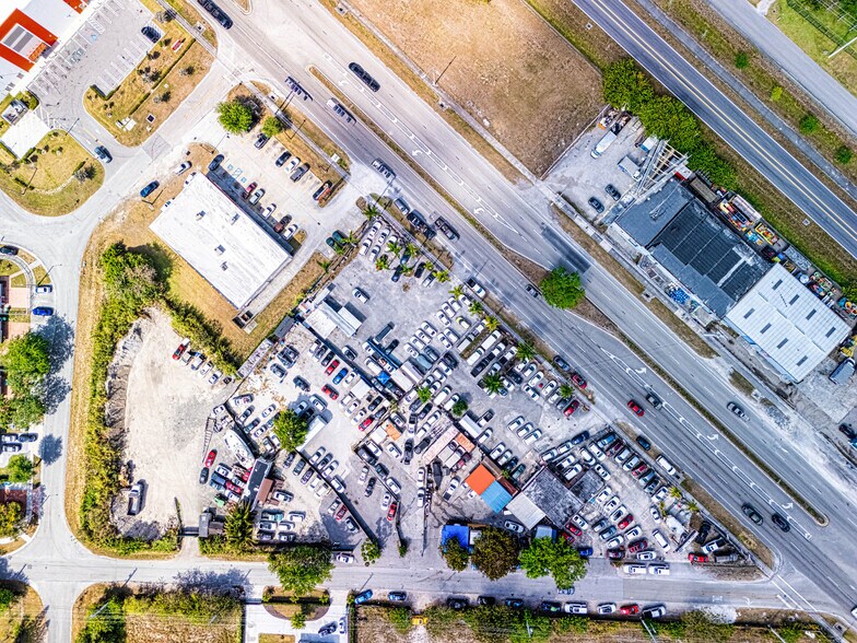 More Photos Of 22825 S Dixie Hwy, Miami Freestanding For Lease