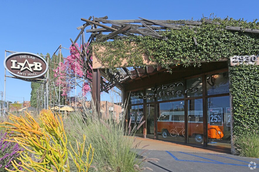 Primary Photo Of 2930 Bristol St, Costa Mesa Unknown For Lease