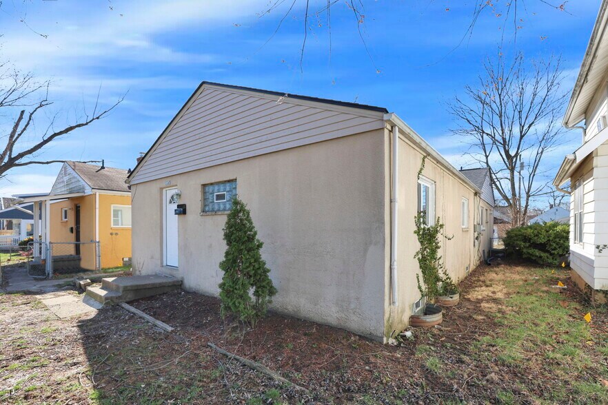 More Photos Of 1865-1867 Agler Rd, Columbus Multifamily For Sale