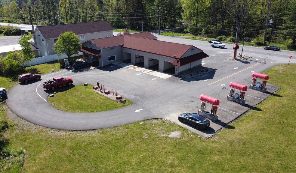 More Photos Of 6152 Paradise Valley Rd, Cresco Carwash For Sale