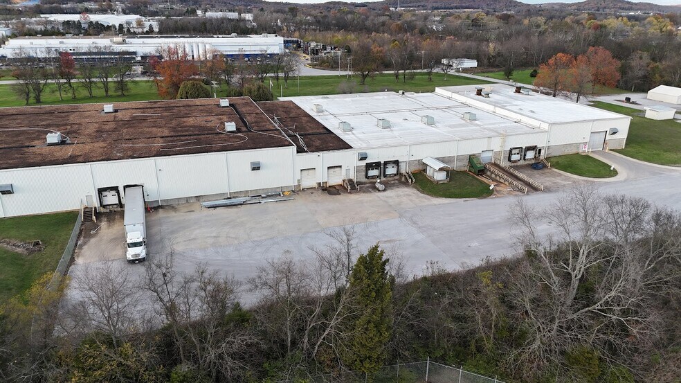 More Photos Of 188 Earl Davis Dr, Russellville Manufacturing For Lease
