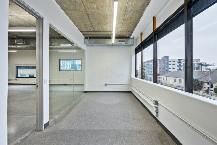 More Photos Of 11388-11390 W Olympic Blvd, Los Angeles Loft Creative Space For Lease