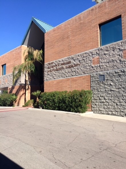 Primary Photo Of 7540 N 19th Ave, Phoenix Office For Sale