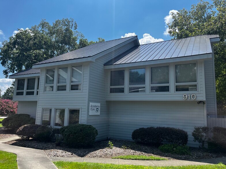 More Photos Of 910 Martin Luther King Jr Blvd, Chapel Hill Medical For Lease