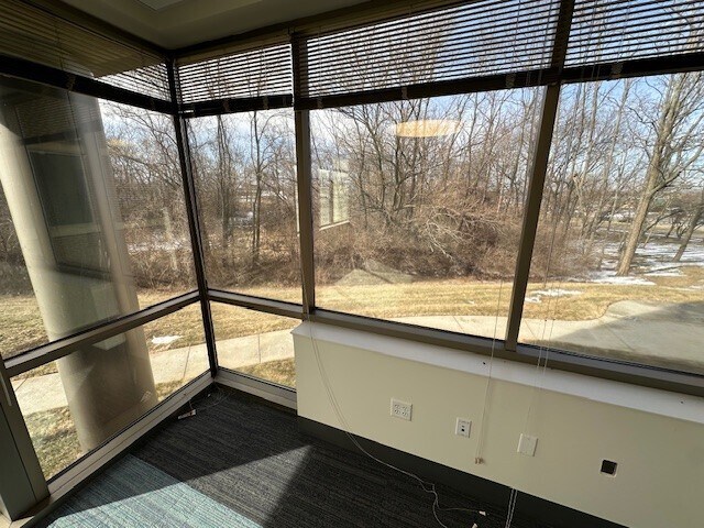 More Photos Of 200 NE Mulberry St, Lee's Summit Office For Lease