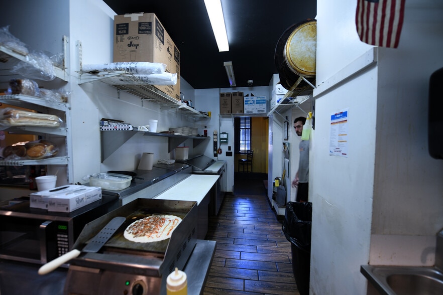 More Photos Of 327 Main St, Greenwood Office For Sale