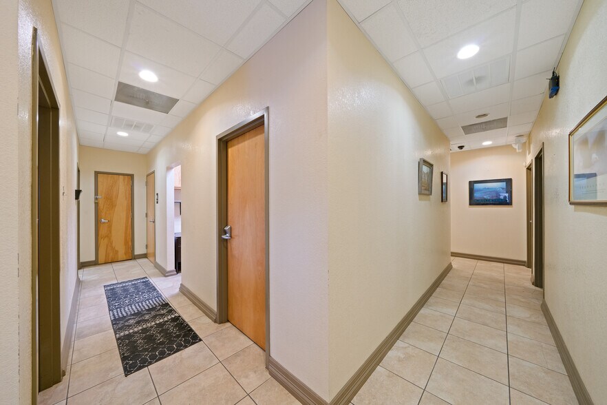 More Photos Of 1300 Universal City Blvd, Universal City Warehouse For Sale