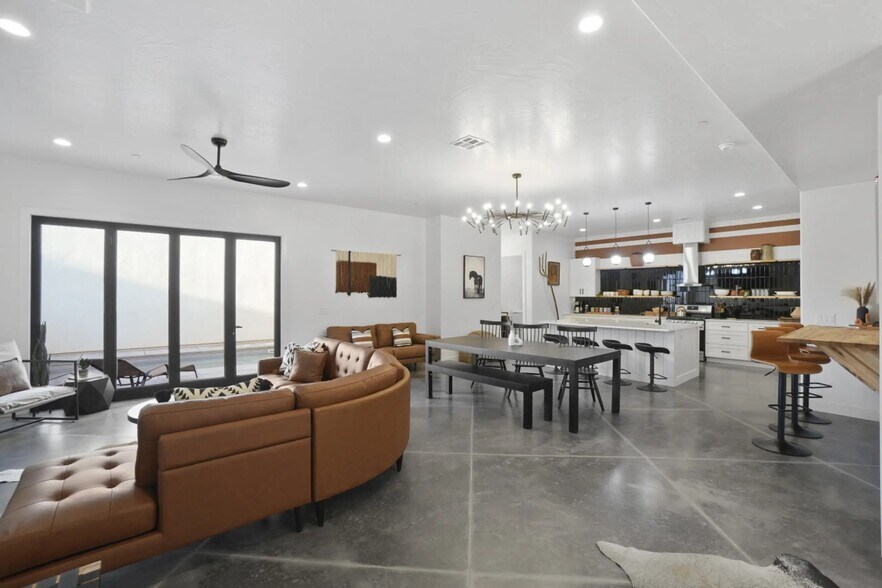 More Photos Of 4346 W Canterbury Rd, Hurricane Multifamily For Sale