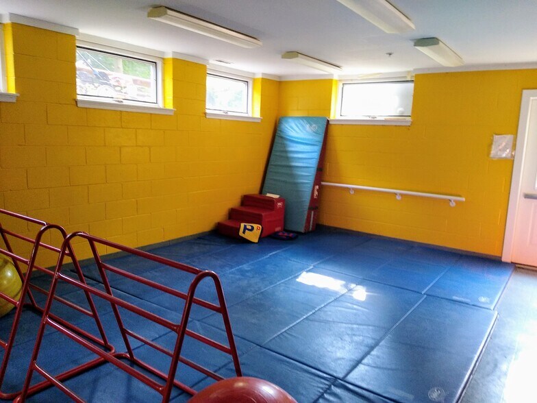 More Photos Of 74 E Main St, Marlton Medical For Sale