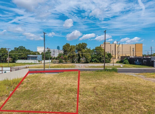 More Photos Of 1910 Al Lipscomb, Dallas Land For Sale