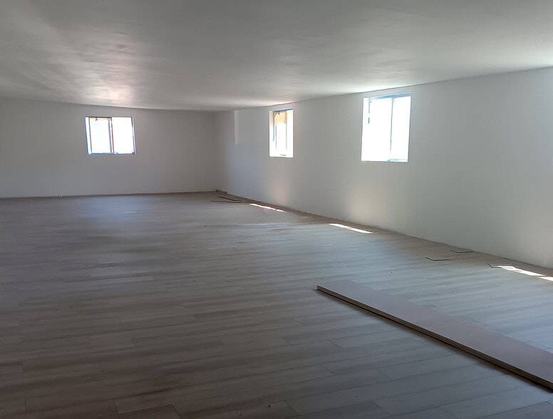 More Photos Of 18020 S Broadway, Gardena Warehouse For Sale
