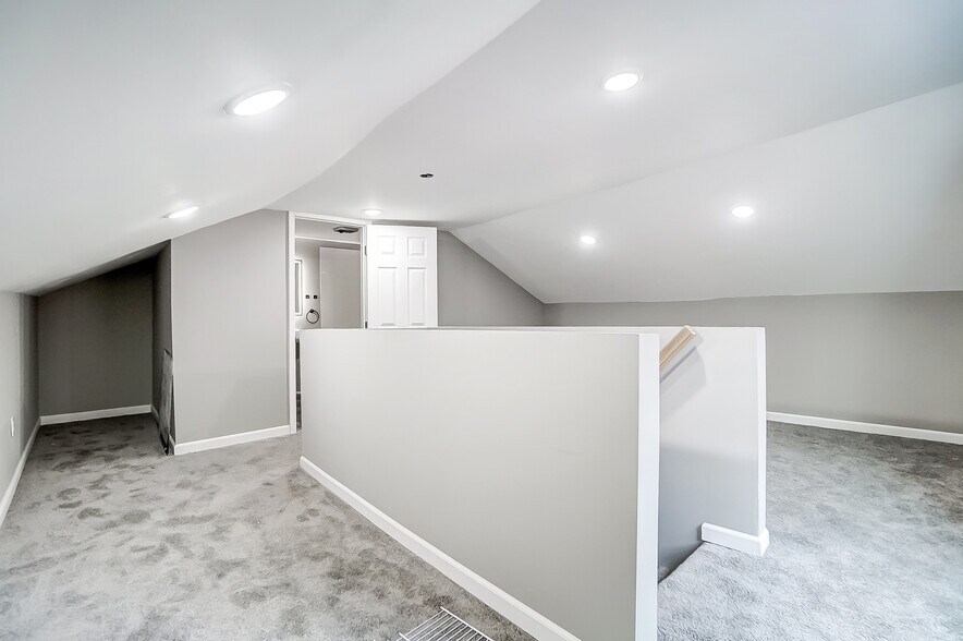 More Photos Of 2124 Saint Michael St, Cincinnati Apartments For Sale