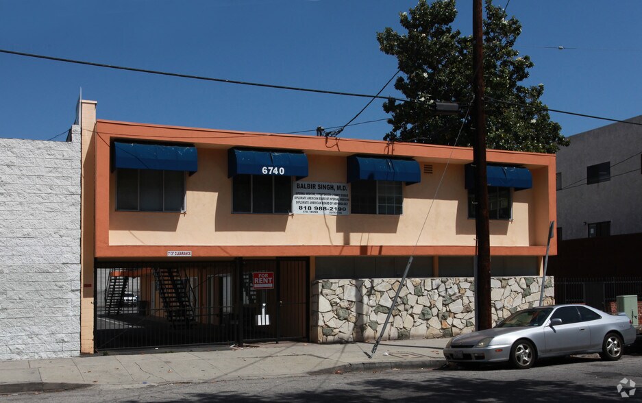 More Photos Of 6740 Vesper Ave, Van Nuys Medical For Lease
