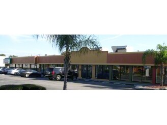More Photos Of 3642-3684 W Gandy Blvd, Tampa Storefront For Sale