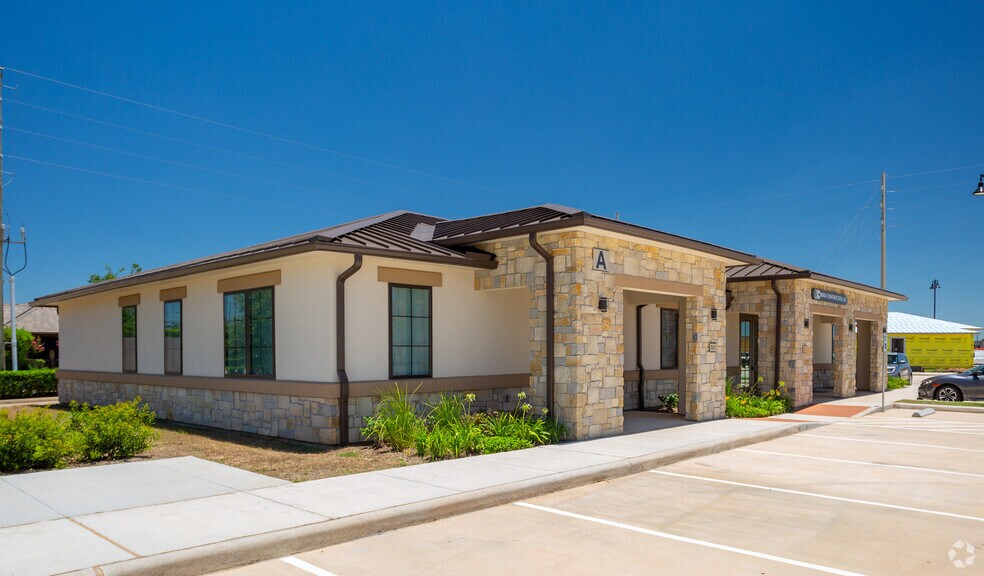 Primary Photo Of 800 Bonaventure Way, Sugar Land Medical For Sale