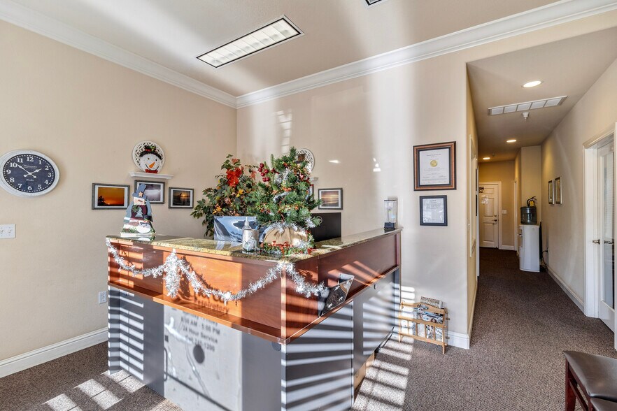 More Photos Of 3075 Crossroads Dr, Redding Light Distribution For Sale